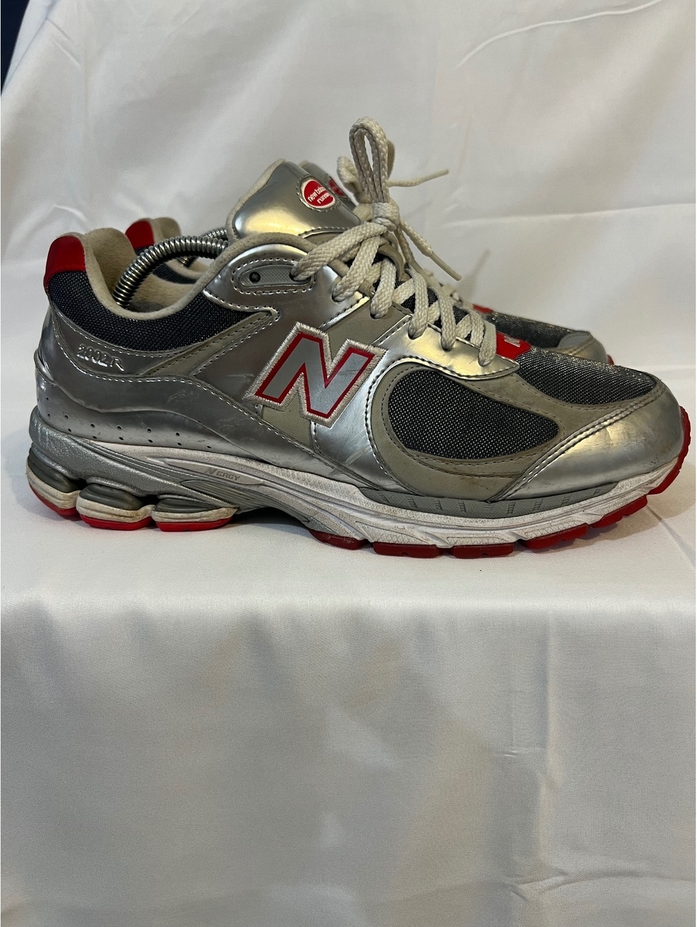 New Balance 2002R Silver Red